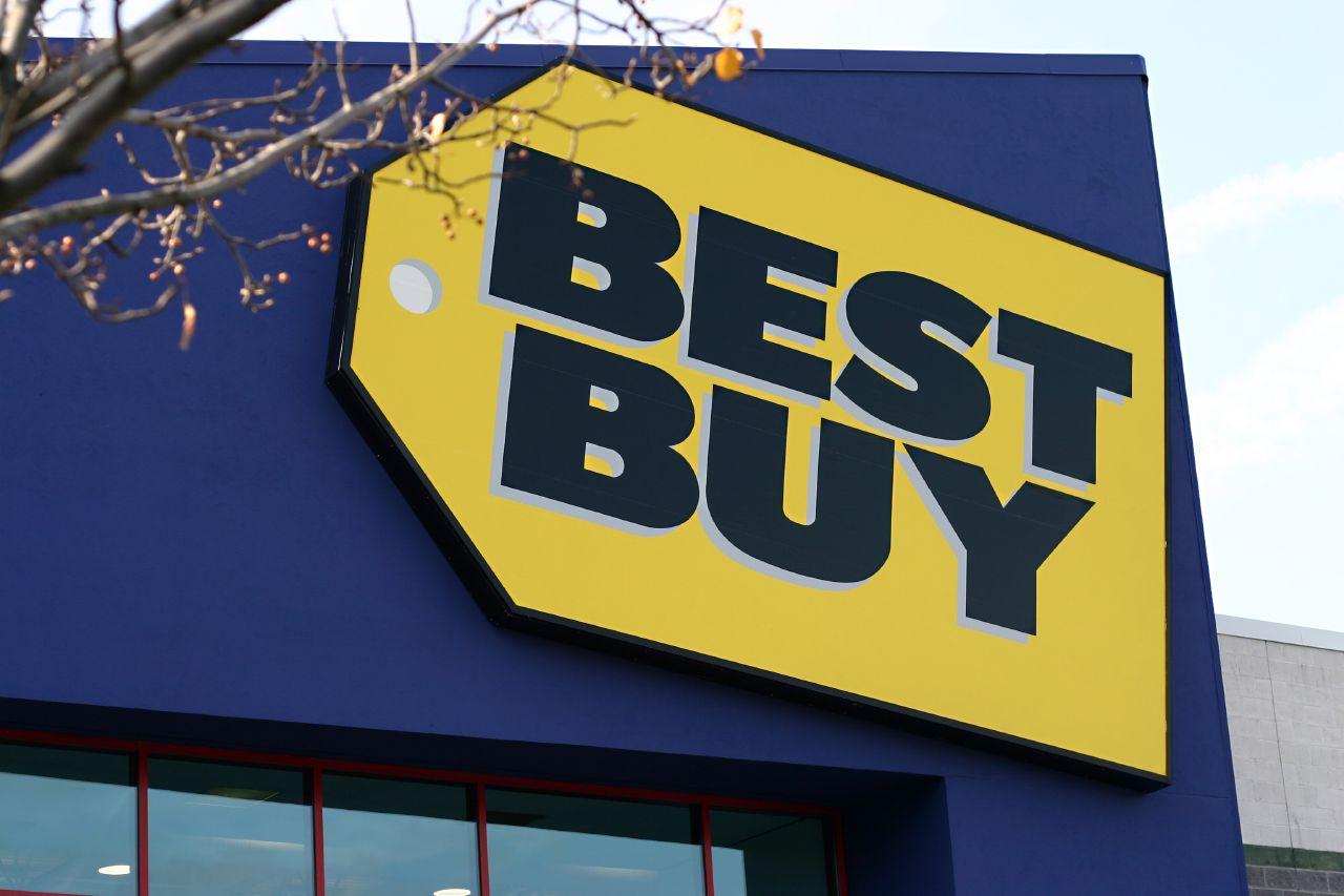 Best Buy Beats And Raises, Stock Runs Wild - Best Buy Co., Inc. (NYSE:BBY) | Seeking Alpha